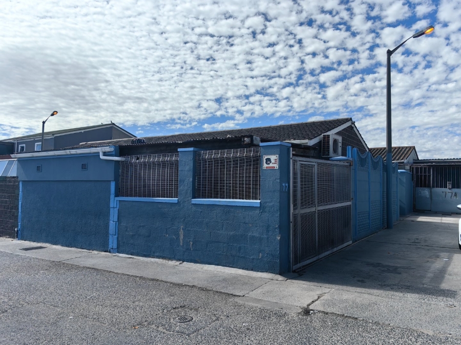 3 Bedroom Property for Sale in Beacon Valley Western Cape